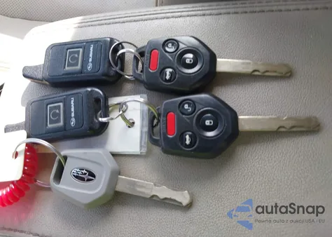 2014 Subaru Outback 2.5I Limited from USA, damaged, VIN 4S4BRBLC9E3228659